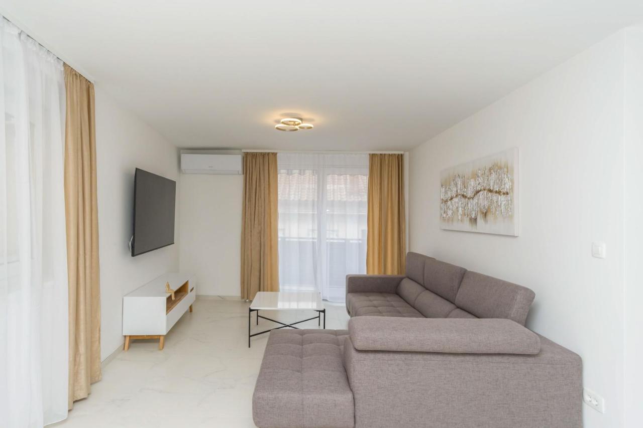 Apartmani Simi - The Sun Crikvenica Exterior foto